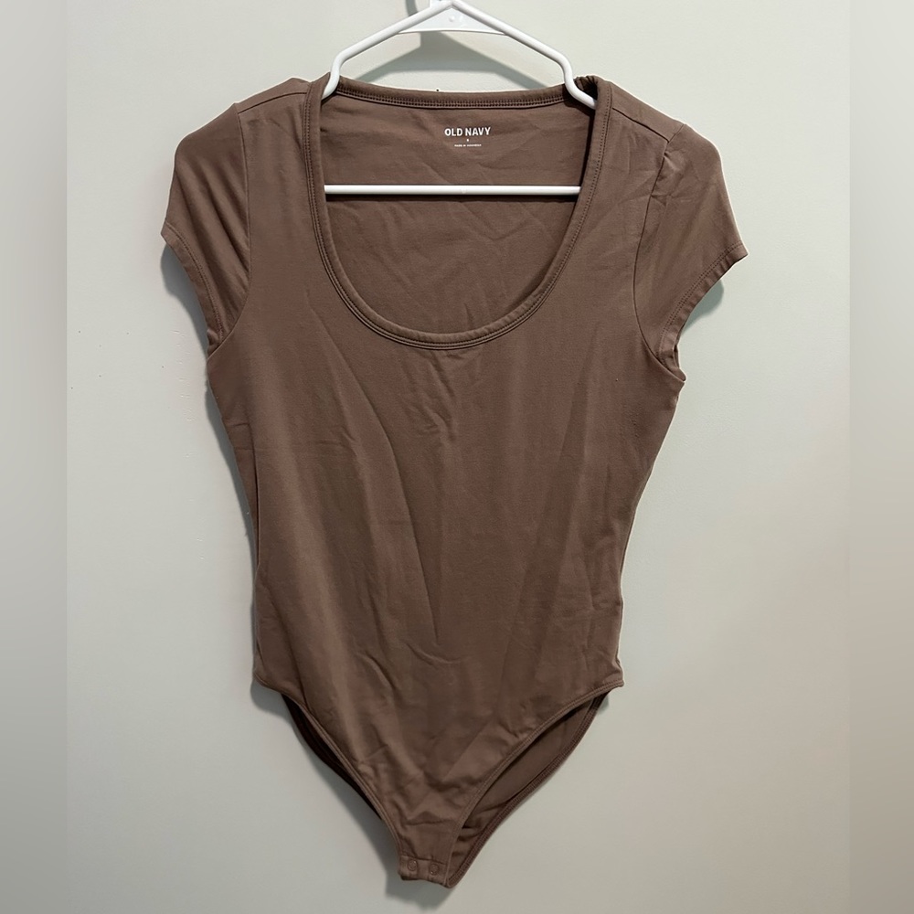 Small mauve Old Navy bodysuit